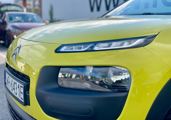 Citroen C4 Cactus cena 52767 przebieg: 82701, rok produkcji 2018 z Wrocław małe 277